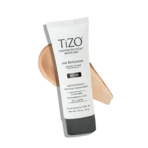Photoceutical AM Replenish Lightly Tinted SPF40