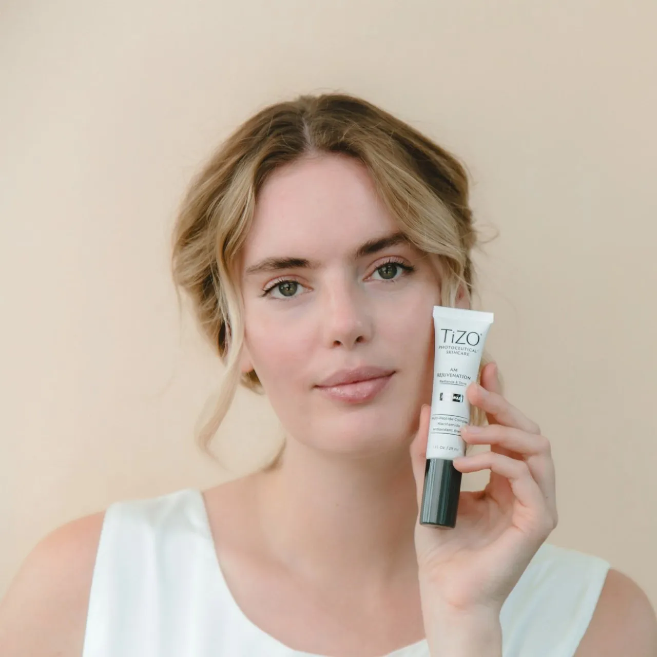 Photoceutical AM Rejuvenation - Imagen 2